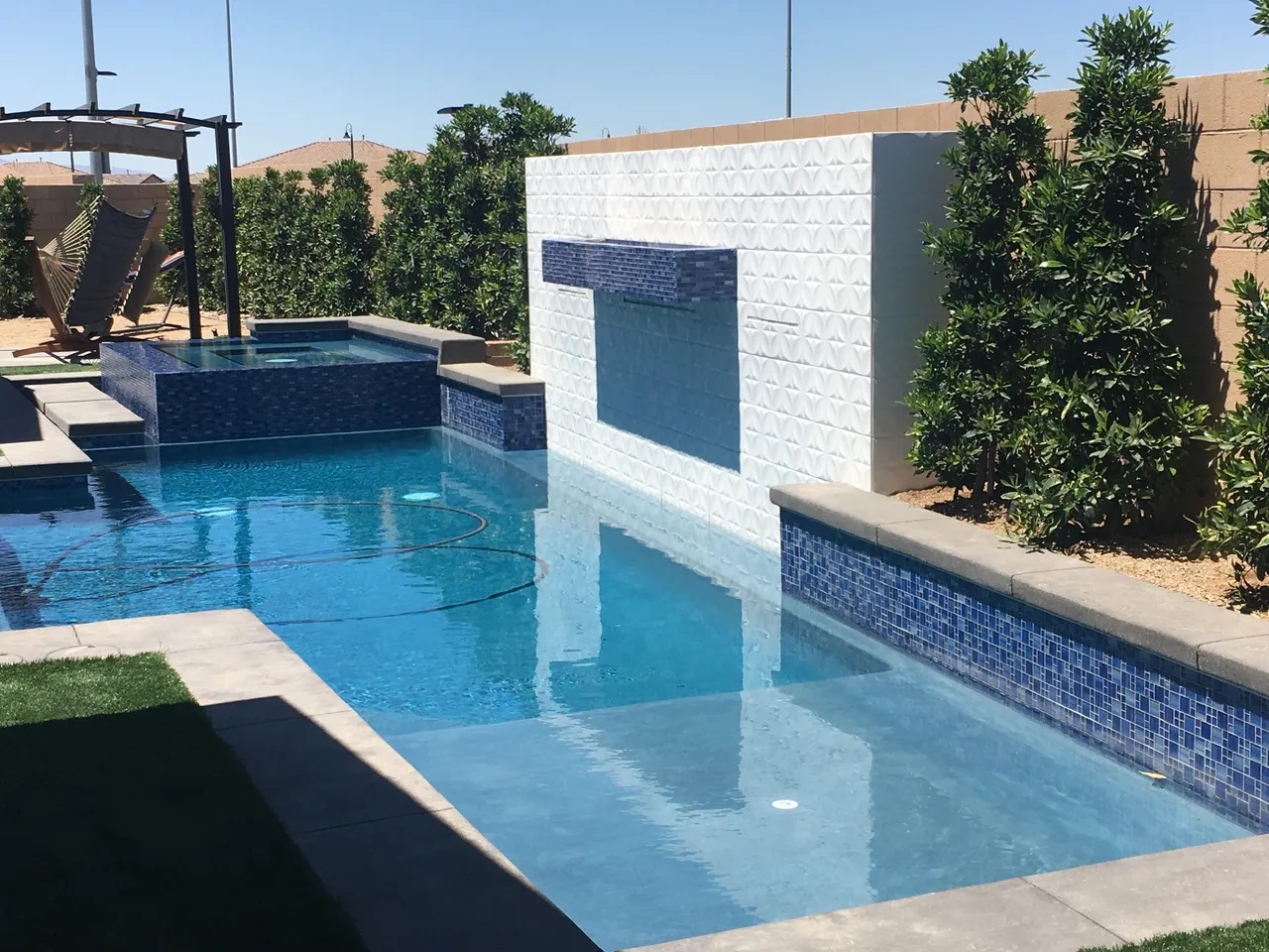Las Vegas Pools - Building and Completion